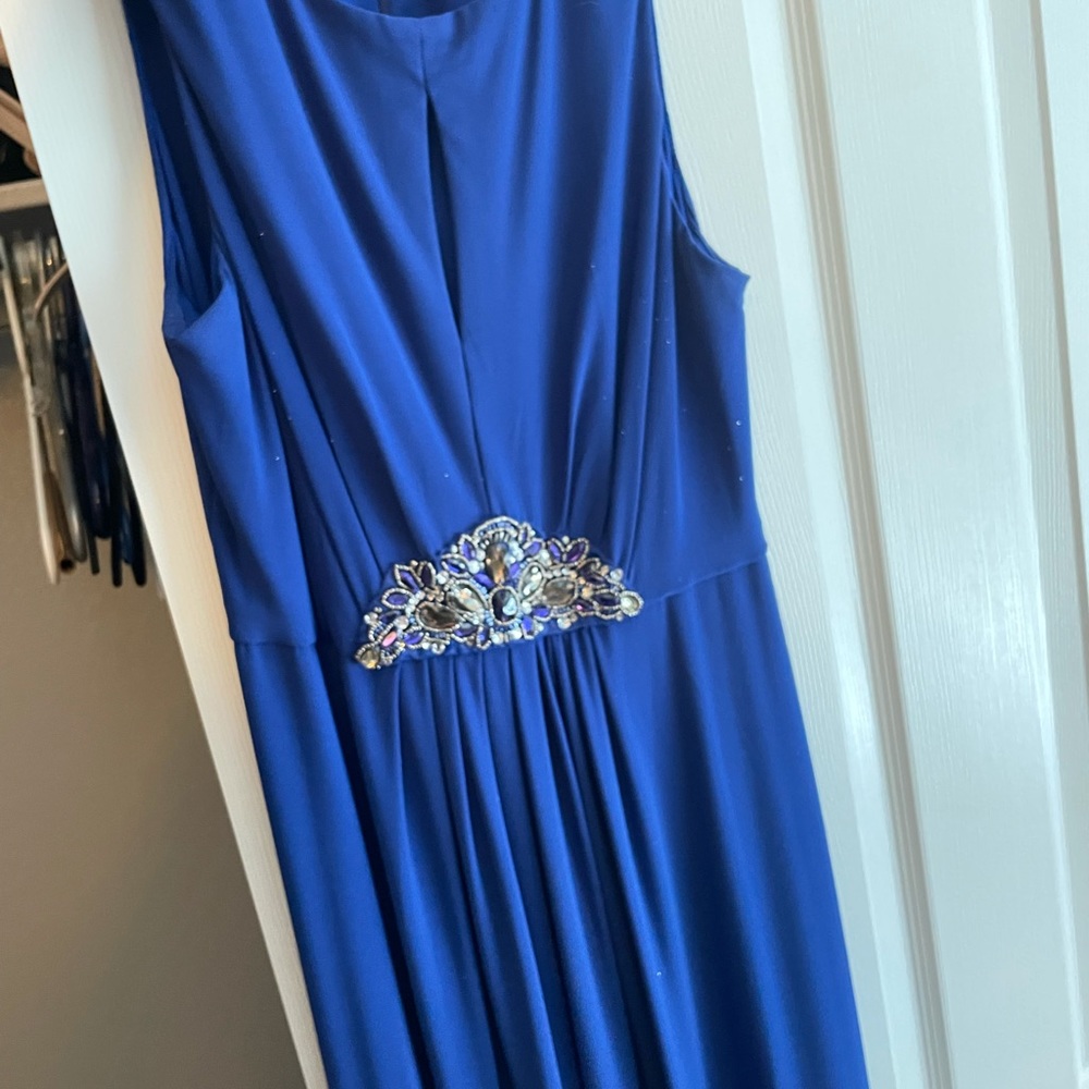 Long blue dress